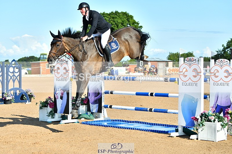 230720A-090744-01584 - Cls 1, 2 Star Small 1.30m