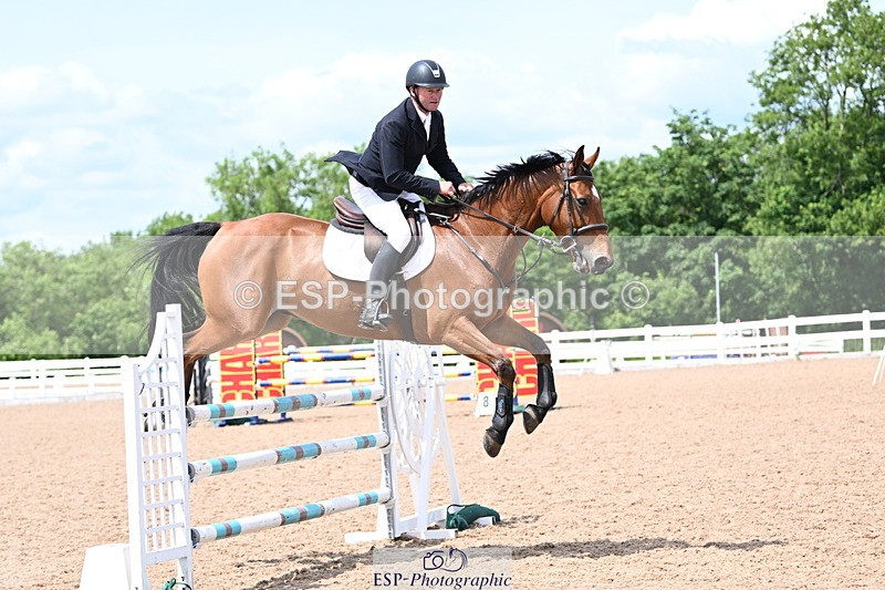 240619A-144240-00719 - Cls 4 Snr Newcomers and 1.10m Open