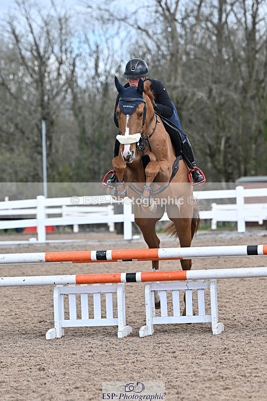 250328-101705-01218 - Cls 8 British Novice and 90cm