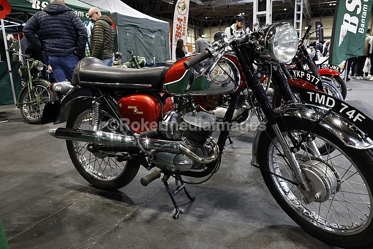 _MGL4082 - Classic Car Show NEC 2025