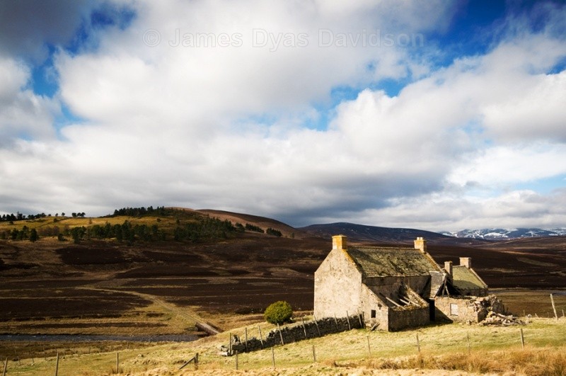 Tullochmacarrick Farmhouse - Glen Gairn