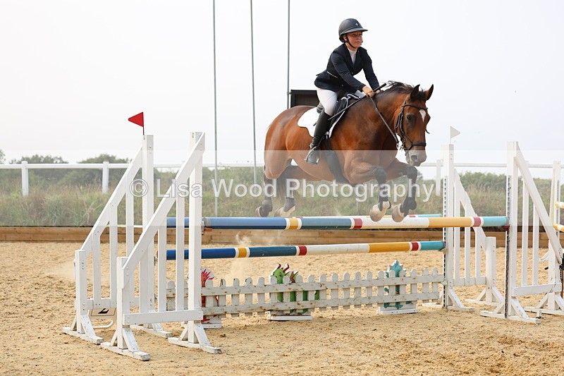 3E7A2711 - Class 9: Senior 1.15m Open