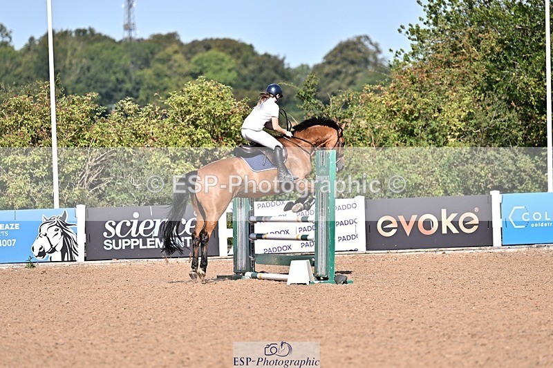 260812-095346-00125 - Cls 2 British Novice and 90cm