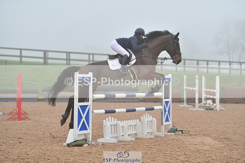 240214A-124401-00515 - Cls 4 Newcomers and 1.10m Open