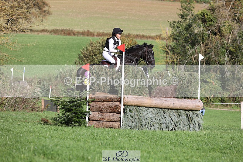 241025-114445-06550 - 052-Lydia.Heywood-JUST.THE.BISCUIT