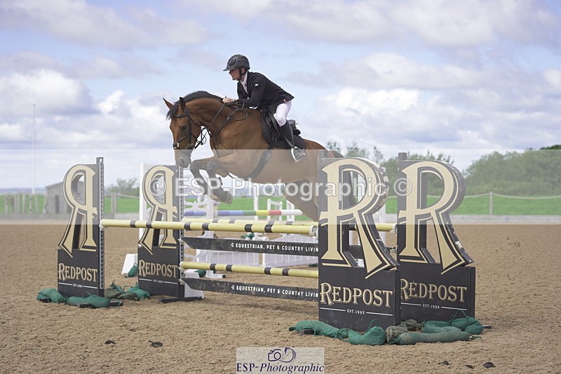 230806A-111456-01537 - Cls 13 Snr Newcomers & 1.10m Open