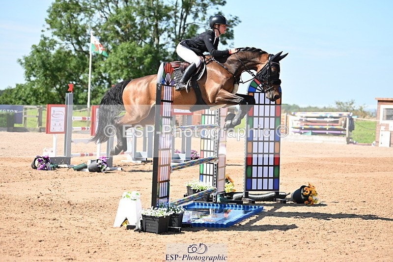 240718A-105344-04674 - Cls 1, 3 Star Small Tour 1.35m