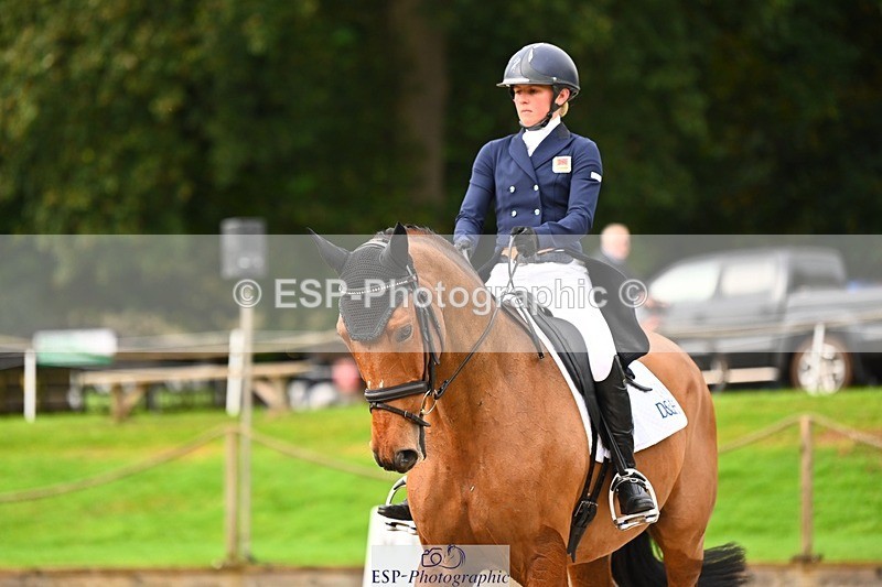 231021-095804-12929 - 330-TRINITY.THANKS.AWFULLY-Imogen.Gloag-DR