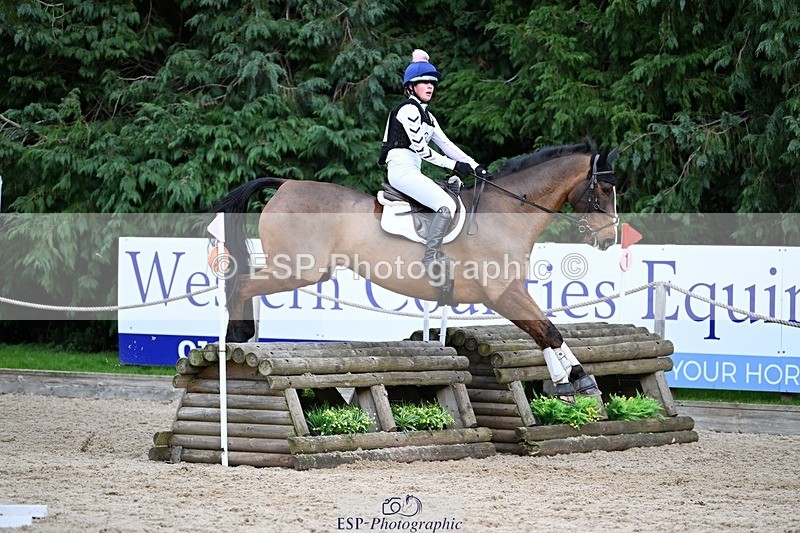 241117-135646-04354 - Cls 3 90-95cm 13.00 to 14.00