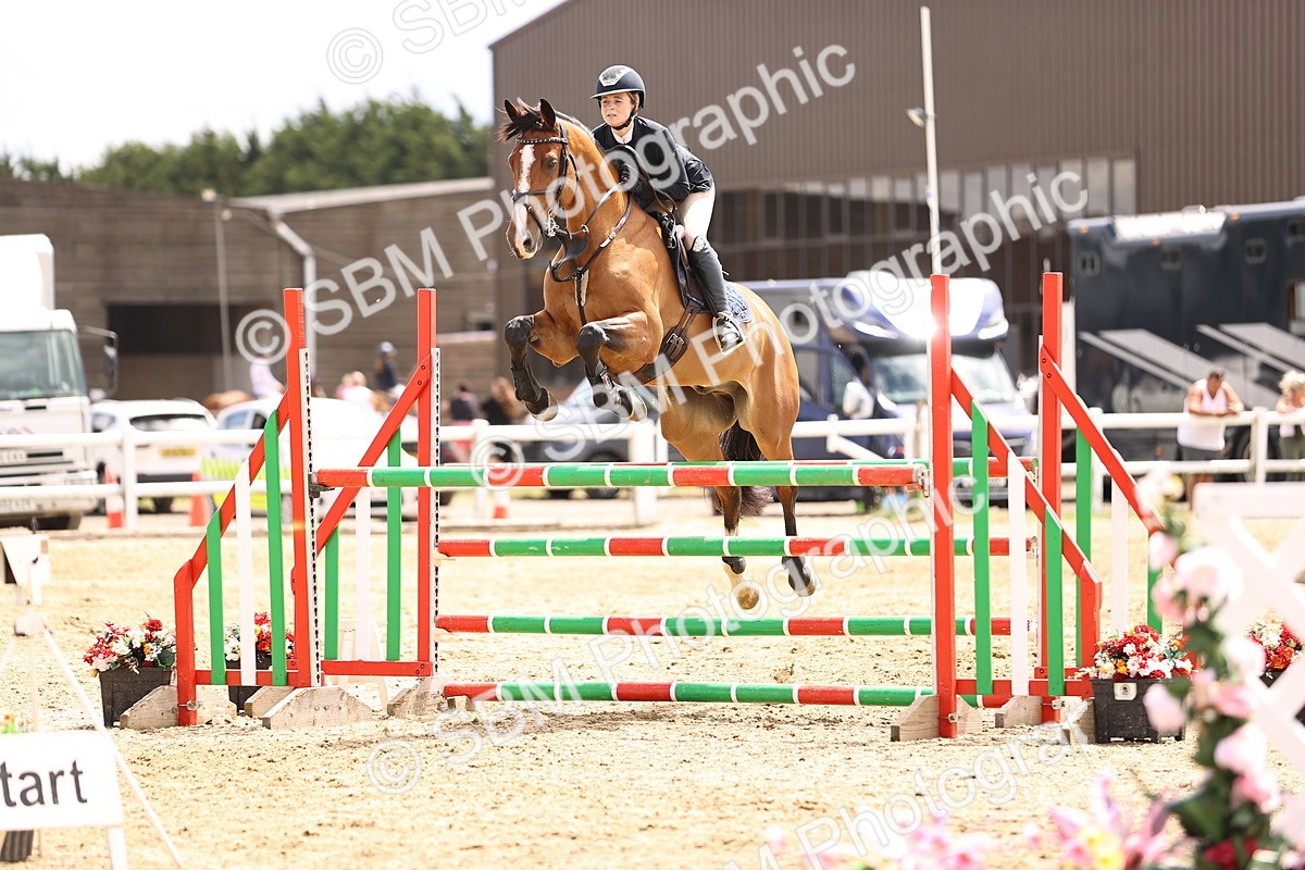 SBM_003656 - Class 22 - Senior Foxhunter 1.20m