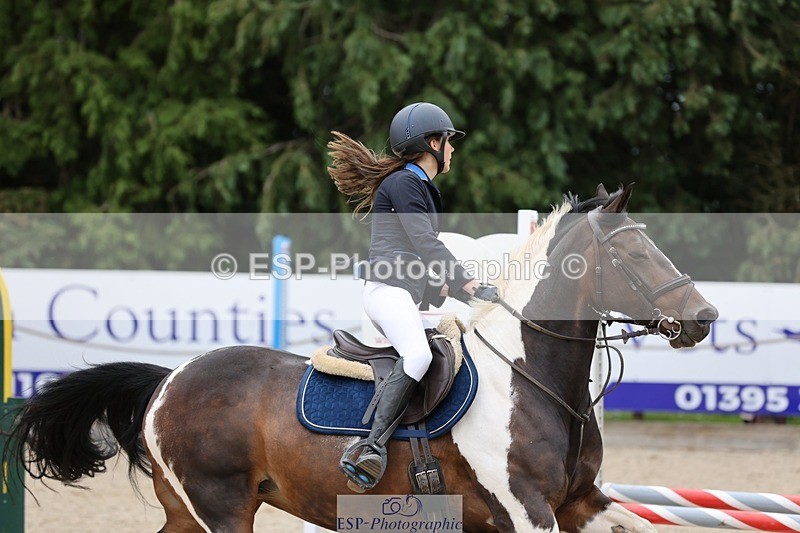 240615-160406-02188 - Cls 9&10 Club and Schools 70cm