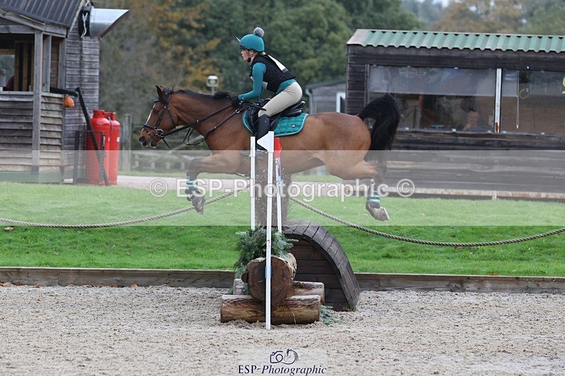 231118-140131-02099 - Cls 3 90cm