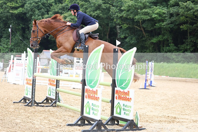 3E7A6306 - Class 8: Senior Newcomers/1.10m open