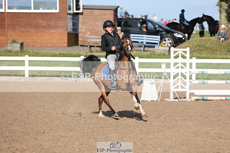 240629A-180844-09204 - Cls 14 Springboard 128cm + 138cm