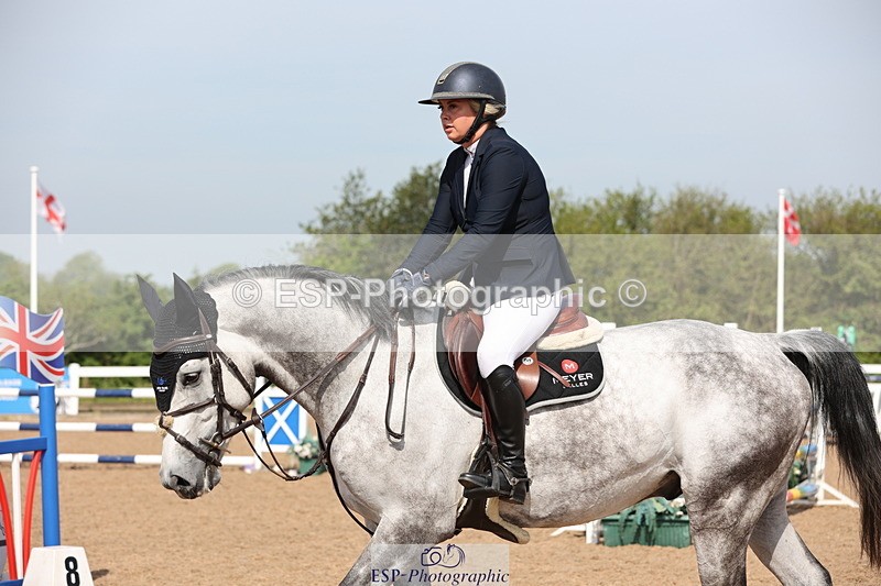 240510A-102940-05757 - Cls 14 Discovery and 1m Open