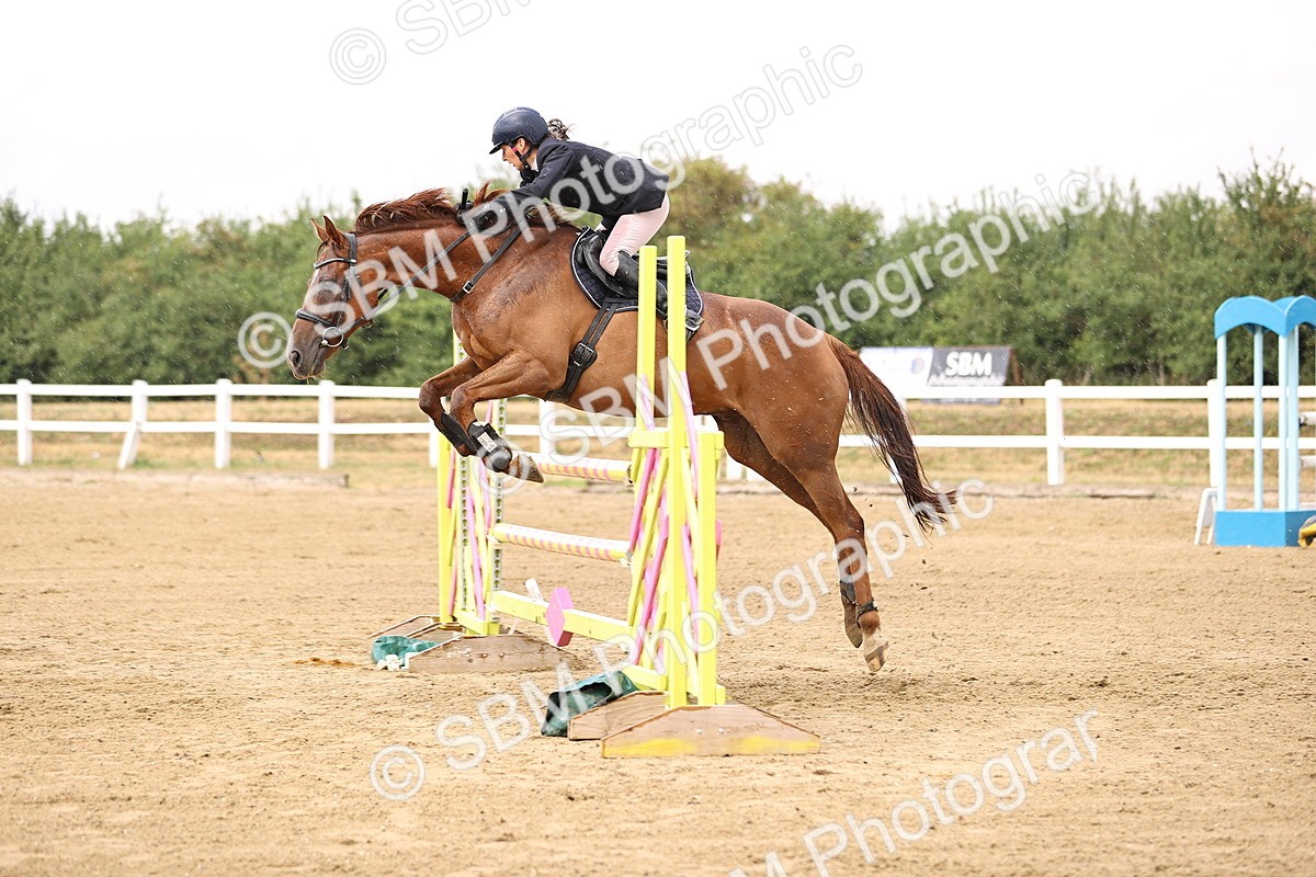 SBM_026650 - Class 12 - Amateur Championship Qualifier 1.05m