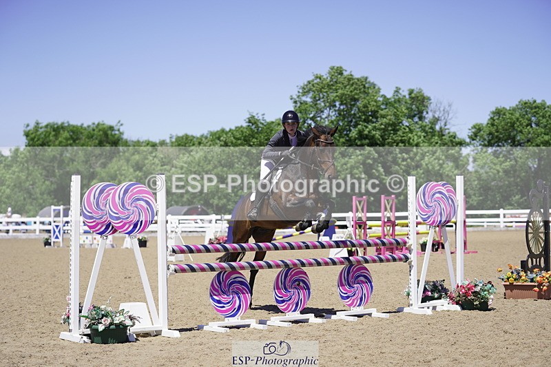 230624A-135922-01718 - Cls 25 Pony Newcomers & 1m Open