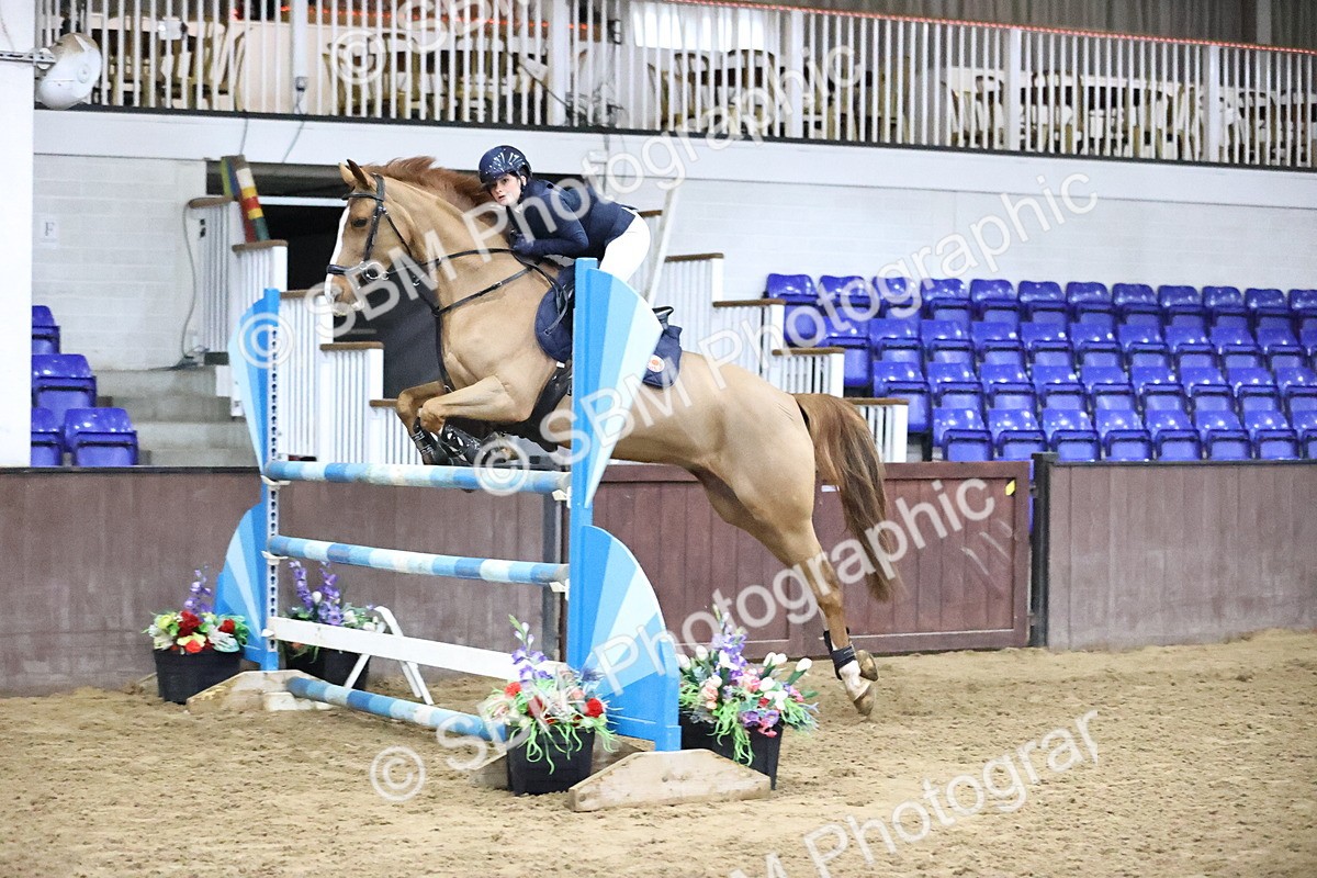 SBM_003124 - Class 11 - Senior Foxhunter - 1.20m