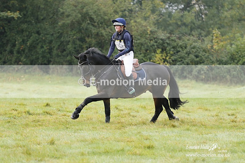  WWHT 171021 0763 - Open Novice (0.80m)  17/10/21