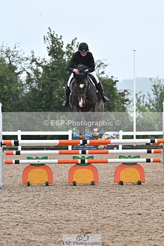 240925A-124133-00647 - Cls 3 Snr 1.05m Open