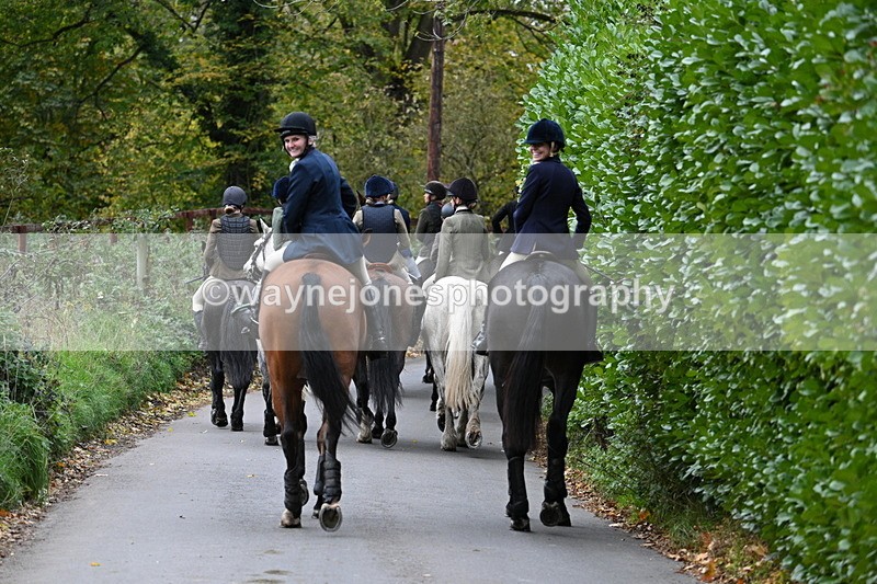 WJ7_7292 - Walk Home..