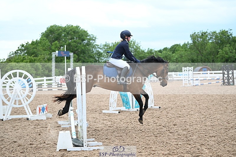 240611A-164622-00277 - 70cm