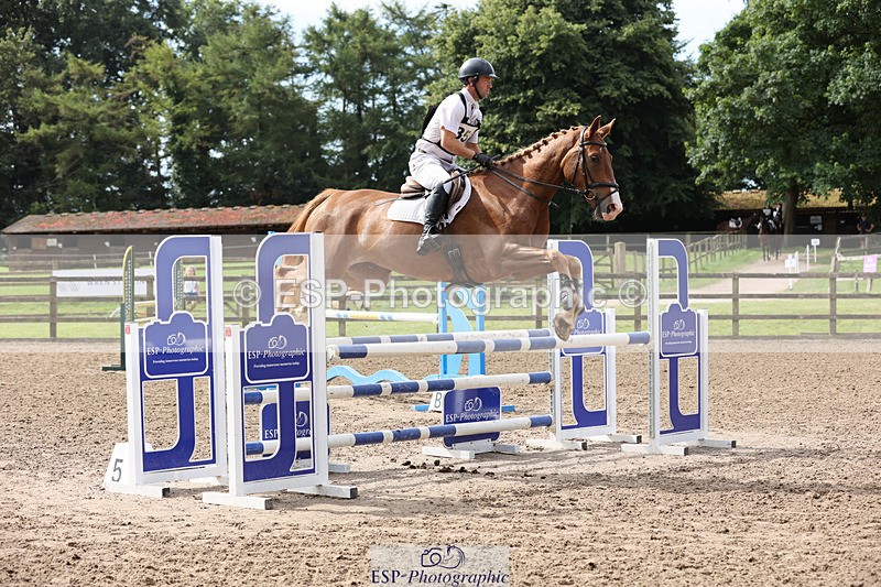 240804-102705-11064 - 351-Rupert_Batting-COOMBELAND_CEVIN