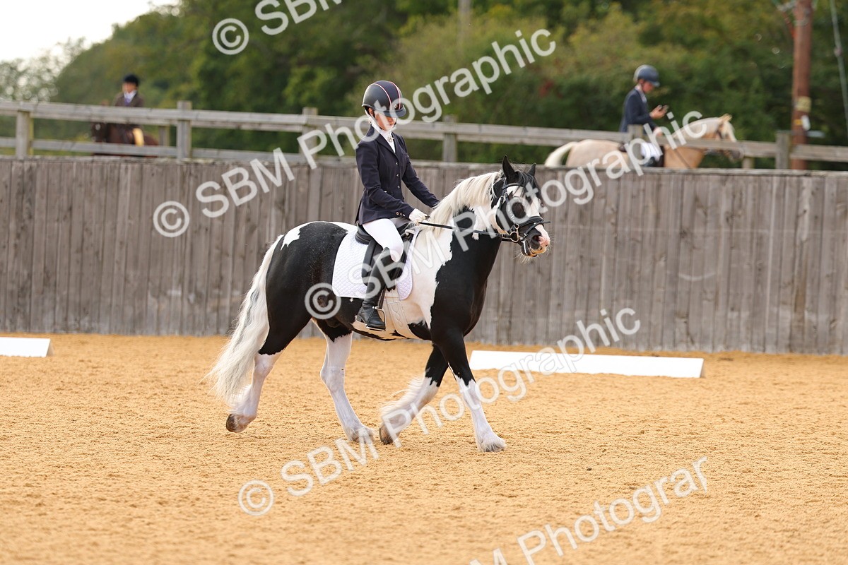 SBM_47492 - D6 - Small Tour Championship - Intro C