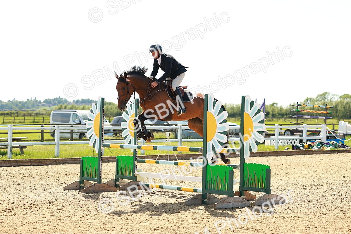SBM_002748 - Class 4 - Senior Newcomers - 1.10m