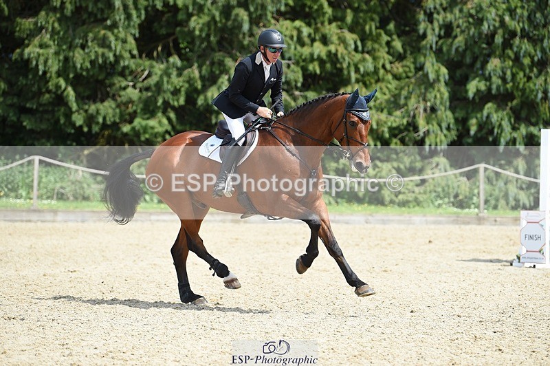 230528-143746-18690 - 116-MONBEG_DARWIN-Michael_Owen-SUNTrotUp+SJ