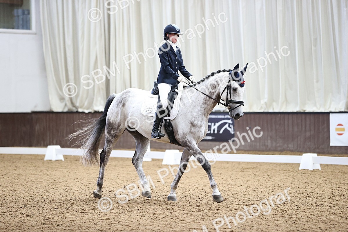 SBM_000957 - Novice 4 Warm Up