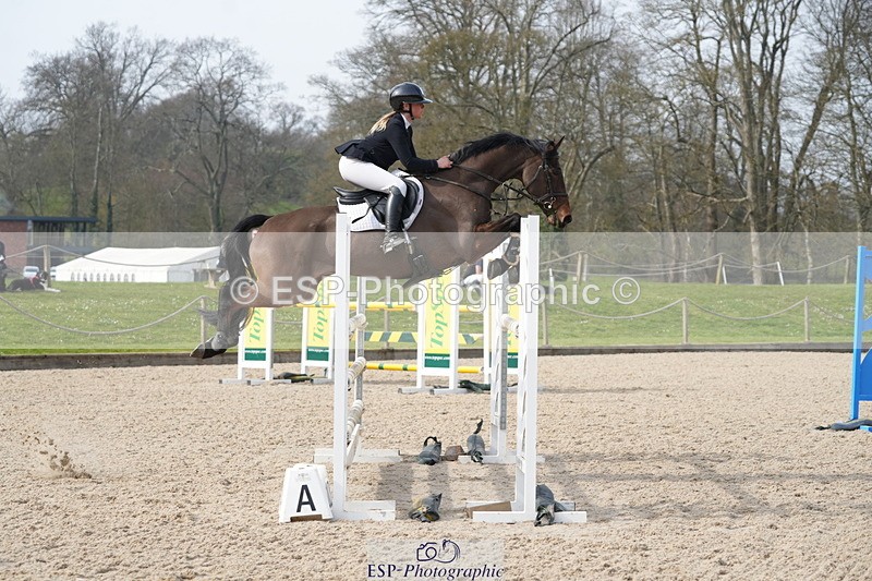 260322A-140554-01911 - 13 Foxhunter 1m 20 Open