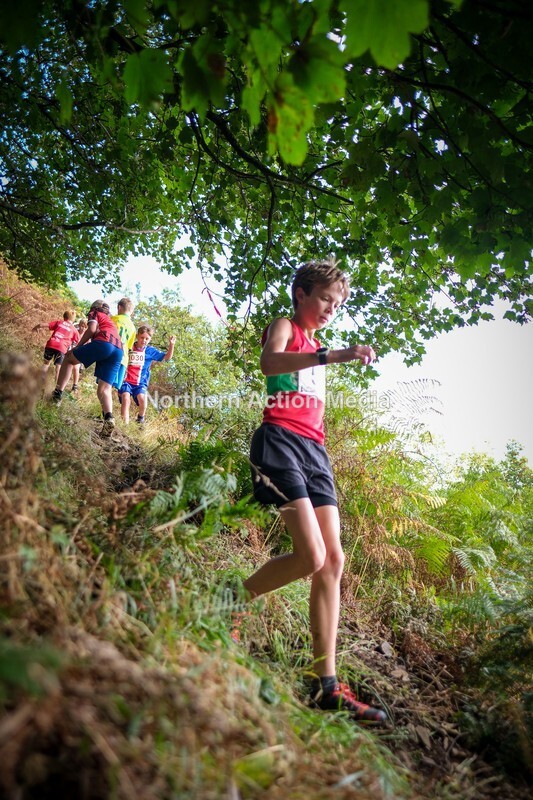 DSCF4663 - Reeth fell race age grades