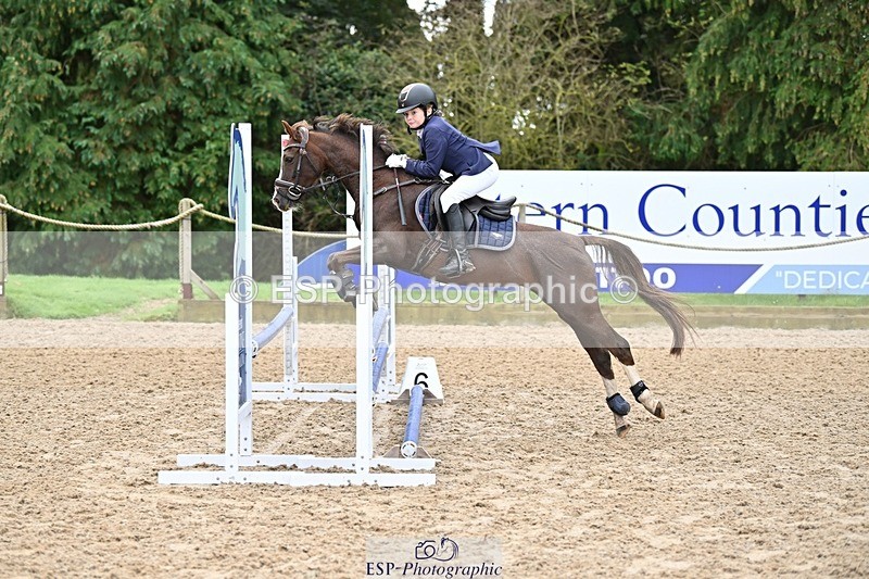 230930-093818-00052 - Cls 1 Pony Intro 70cm