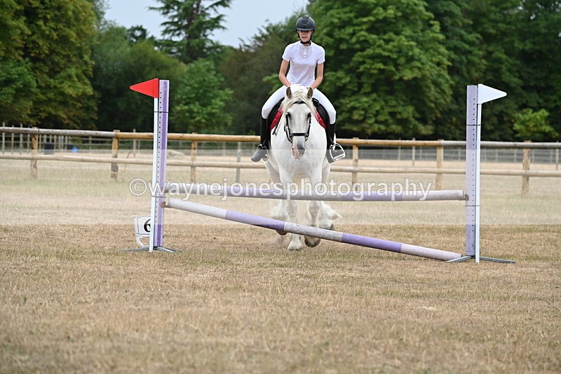 WJ6_0734 - Class 14 Intermediate Jumping 75cm