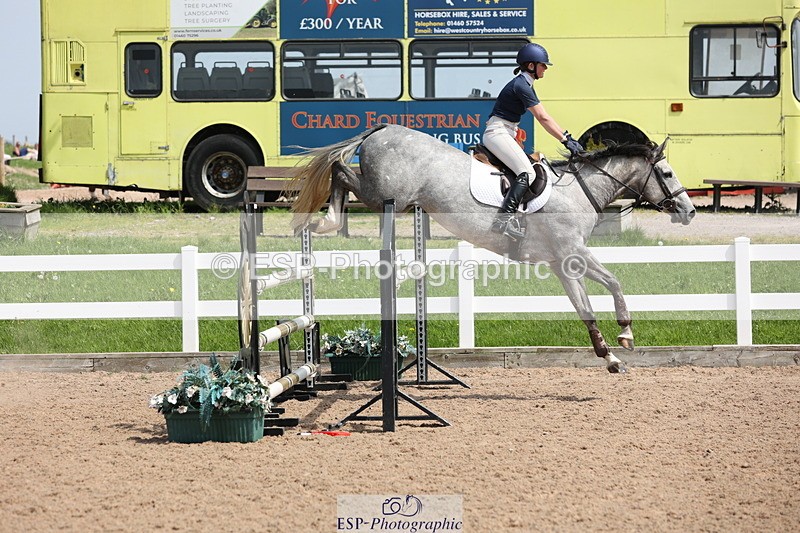 240510A-142936-07676 - Cls 17 1.05m National Am Quali