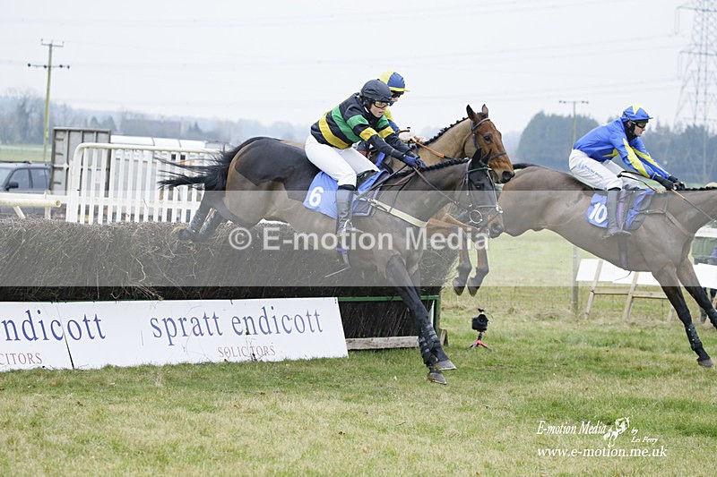 PtP 230122 322 - Cocklebarrow Races - Heythrop Hunt - 23/01/22