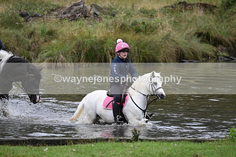 WJ7_9301 - Time at Water 11:53 to 12:23