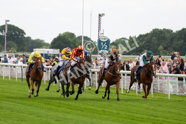yr11062022r1-151 - Race 1 12.45pm Macmillan Ride of Their Lives, supported by Sky Bet