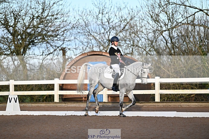 241214-092937-00953 - 141-Sophie.Hawke-RAINBOW.DREAM