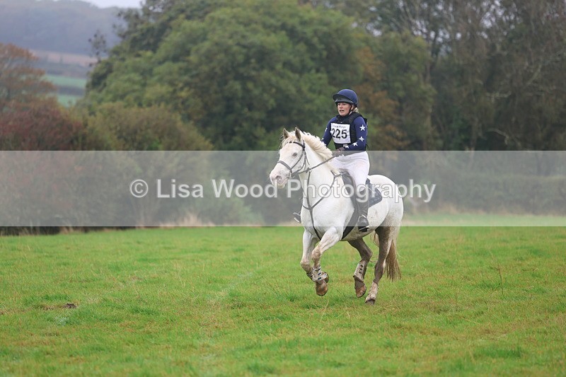 3E7A1421 - Class 2: 70cm: Half Roll Top