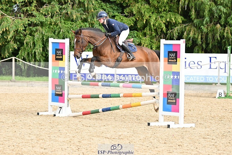 230930-152828-01127 - Cls 8 90cm Club