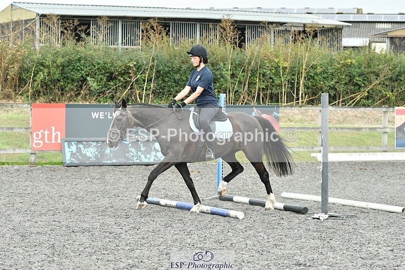 230817-090610-00083 - Theo's 1st Group - Arena