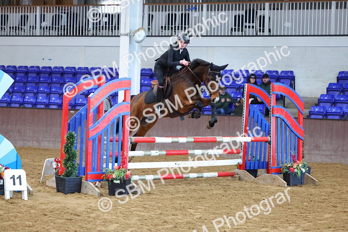 SBM_005352 - Class 22 - Bliss of London Novice Winter Championship Qualifier 90cm