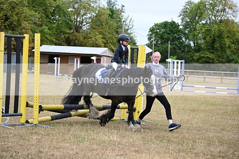 WJ6_9563 - Class 12 Minimus Jumping 45cm