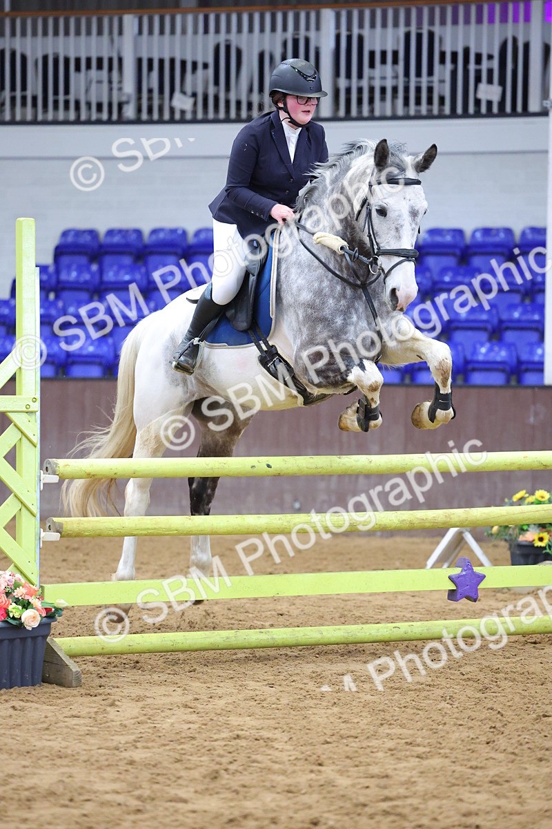 SBM_009596 - Class 20 - Senior British Novice/ 90cm Open - First Round (0.90m)