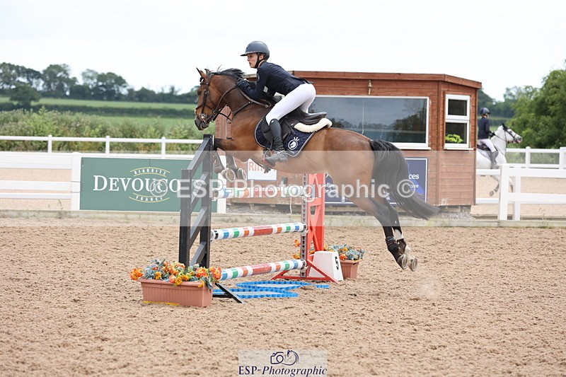 240630A-151850-14668 - Cls 33 Foxhunter and 1.10m Open