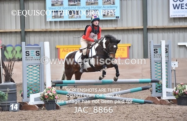 JAC_8866 - CLASS 3 ARENA EVENTING BE 70