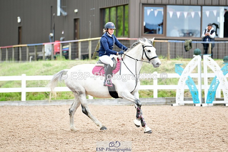 240526A-115624-07567 - Cls 31 85cm National Am Qualifier