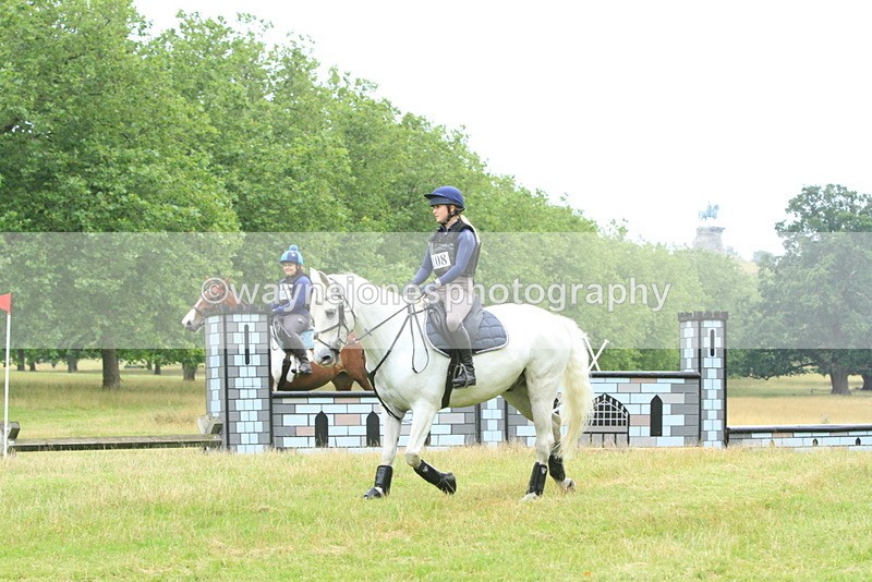 IMF_1471 - Time at Castle Jump 09:18 to 10:15